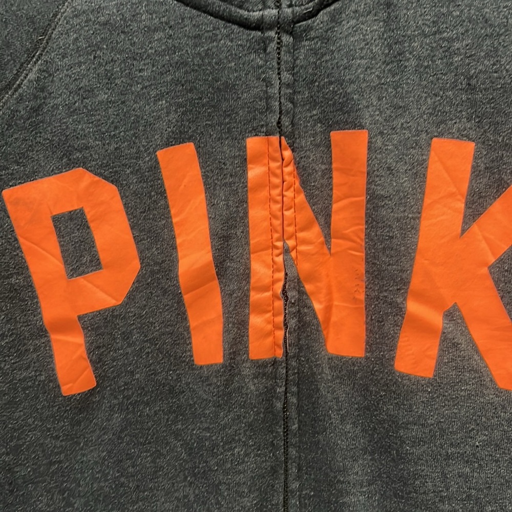 PINK - Picture 3 of 6